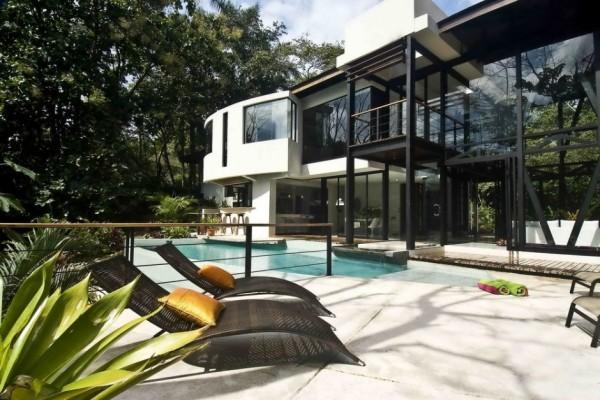 MC1 House