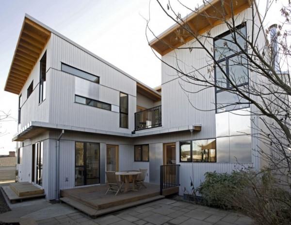 The Screen House