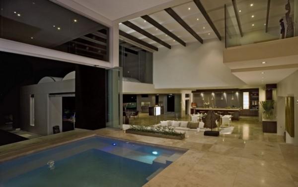 Joc House by Nico van der Meulen Architects