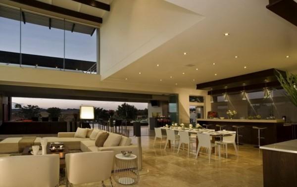 Joc House by Nico van der Meulen Architects