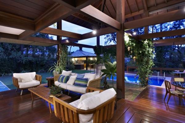 Garden House by David Guerra