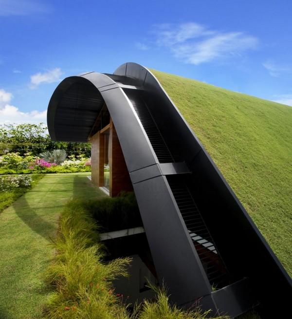 Inspiring Home with One Garden per Level