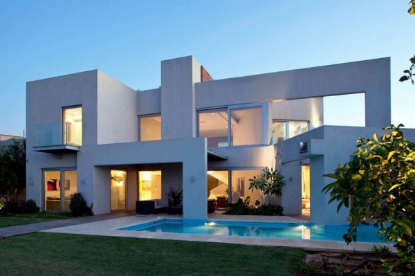 DG House