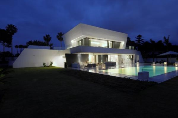 Sotogrande House by A-cero Architects