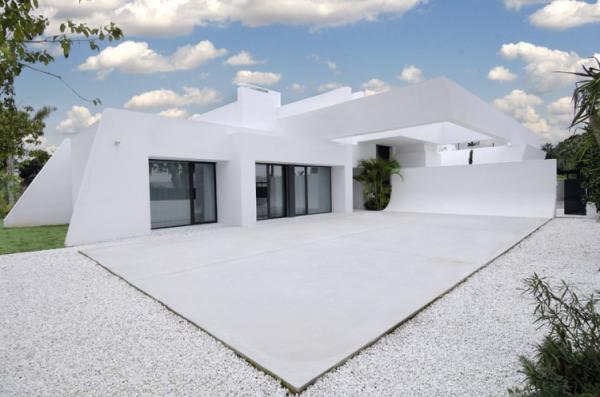 Sotogrande House by A-cero Architects