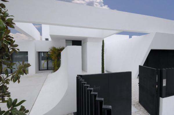 Sotogrande House by A-cero Architects