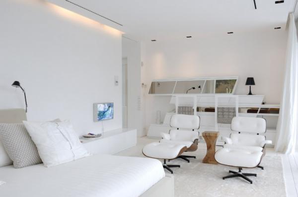 Sotogrande House by A-cero Architects