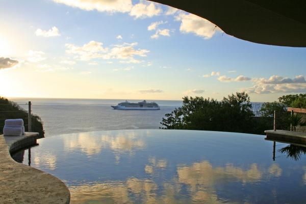 Jade Mountain