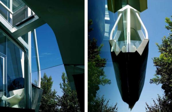 The Skywave house