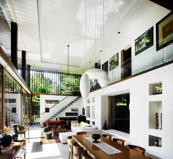 The Sun House by Guz Architects