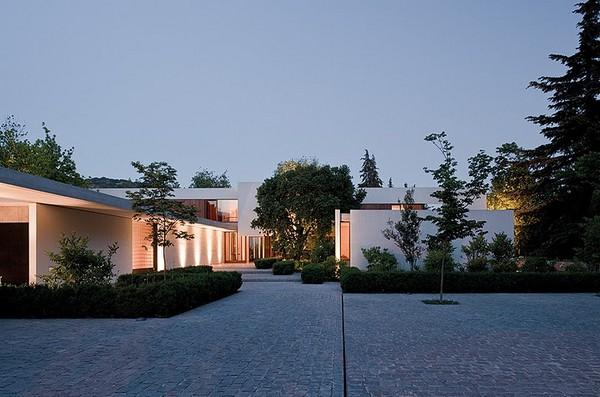 Fray Leon House