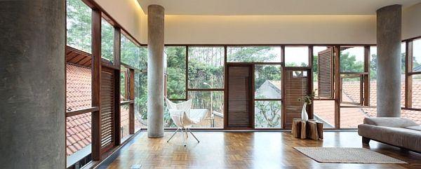 The Distort House
