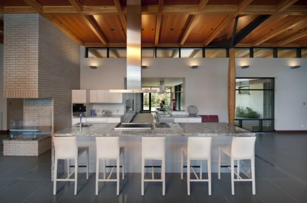 Kelowna House by David Tyrell