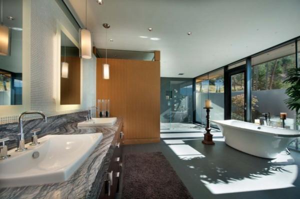 Kelowna House by David Tyrell