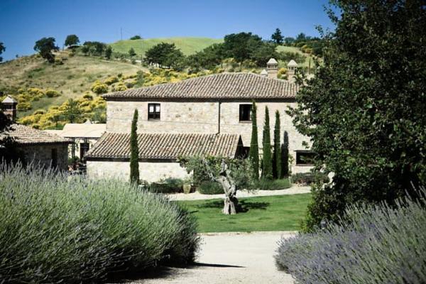 Beautiful Antique Villa In Italian Countryside