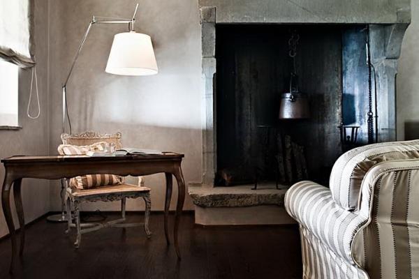 Beautiful Antique Villa In Italian Countryside
