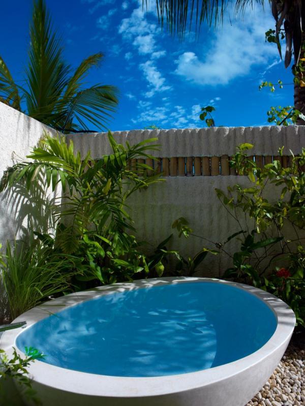 Jumeirah Vittaveli Resort in Maldives