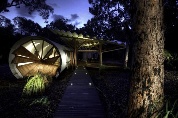 Drew House by Simon Laws