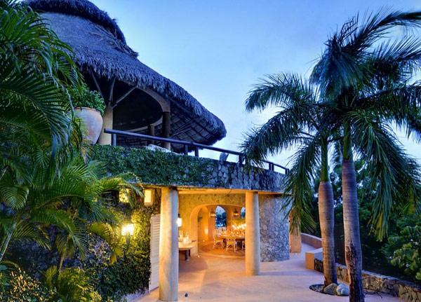 Yemanja Resort on Mustique Island