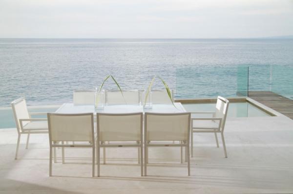 Casa Almare by Elías Rizo Arquitectos