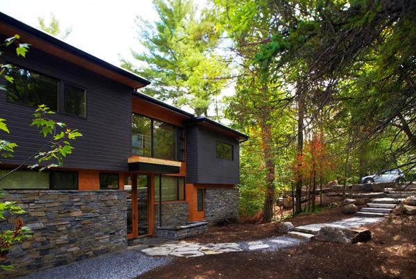 Mary Lake Residence