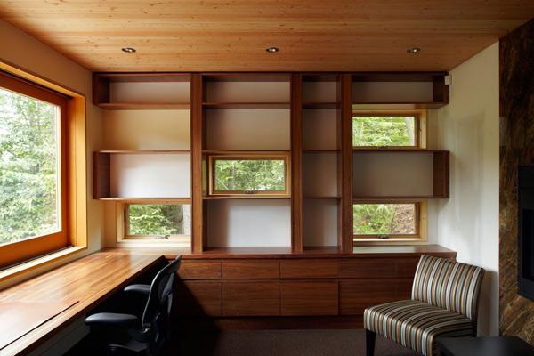 Mary Lake Residence