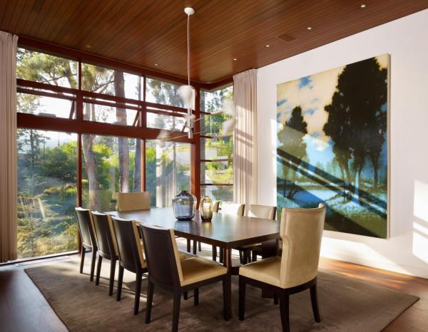 Luxury Villa in Mandeville Canyon