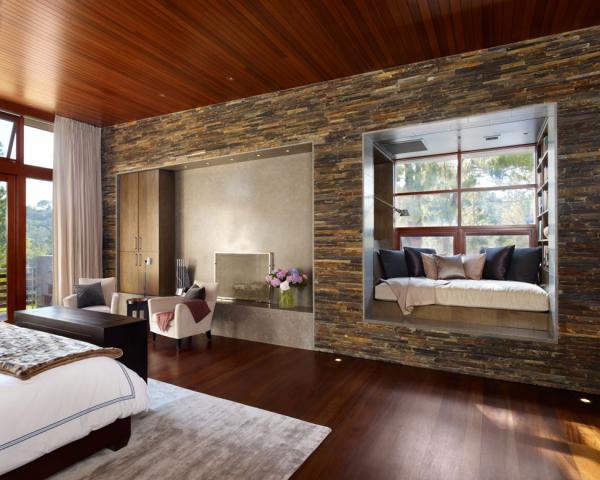 Luxury Villa in Mandeville Canyon