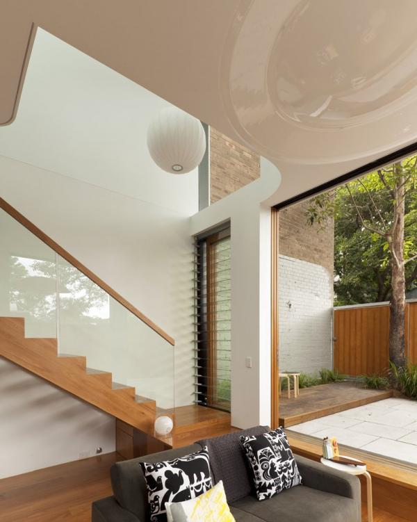 Elliott Ripper House by Christopher Polly Architect