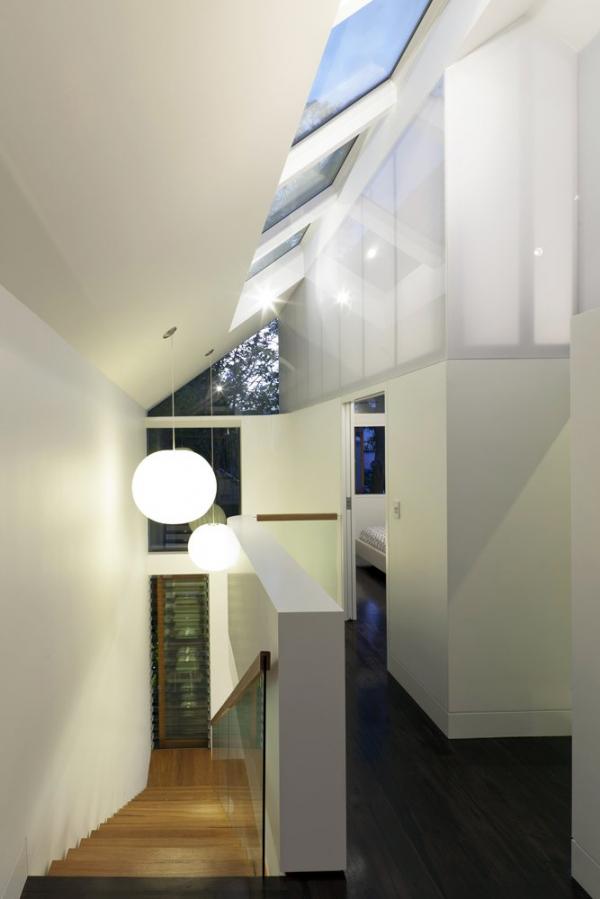 Elliott Ripper House by Christopher Polly Architect