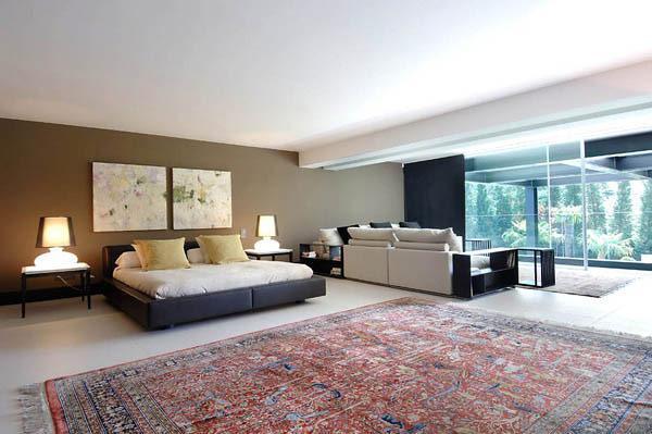 Spectacular Modern Villa in Madrid