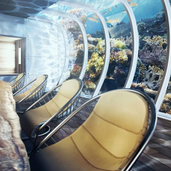 Water Discus Underwater Hotel