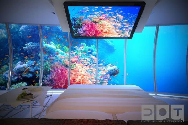 Water Discus Underwater Hotel