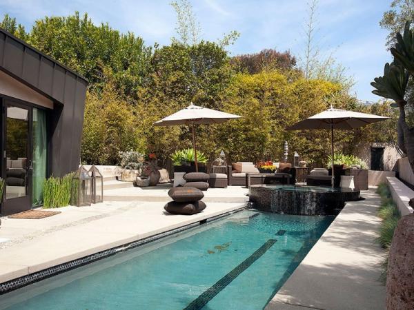 A Contemporary House in Los Angeles