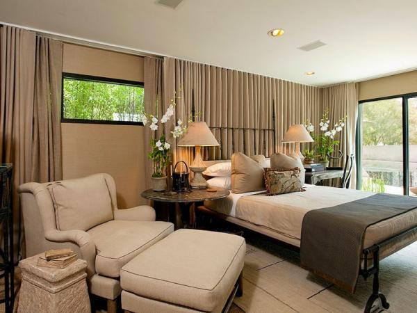 A Contemporary House in Los Angeles