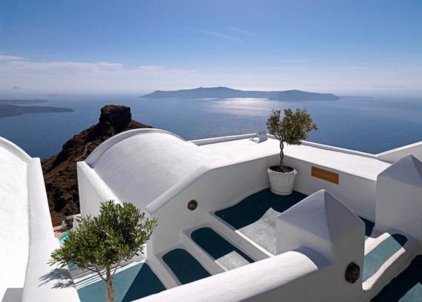 Amazing Sights at Tholos Luxury Hotel Resort