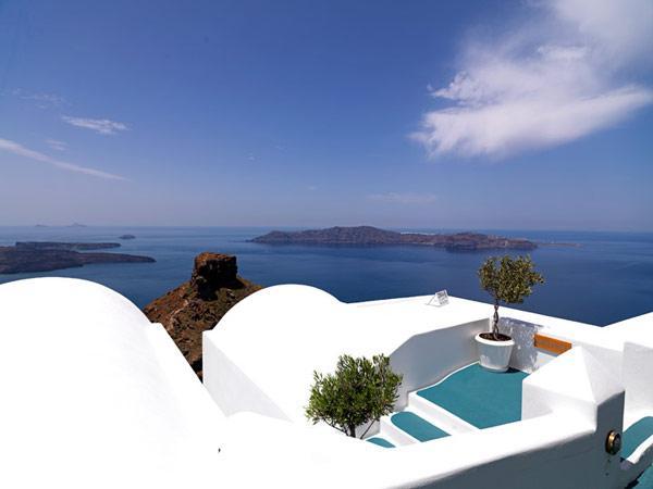 Amazing Sights at Tholos Luxury Hotel Resort