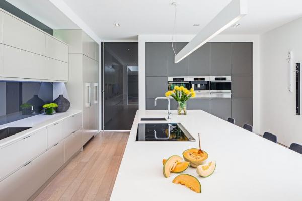 44 Belvedere Residence by Guido Constantino