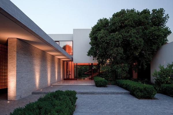 Fray León House