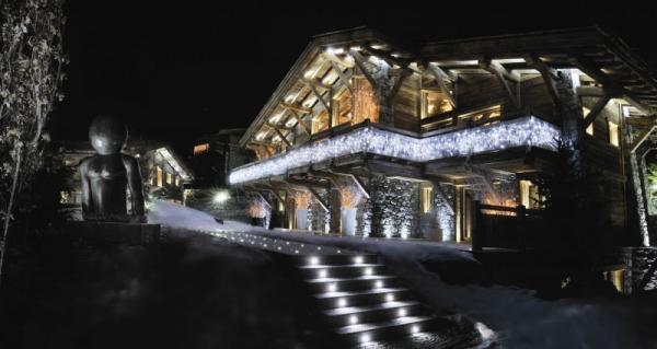 Chalet Brikell by Pure Concept
