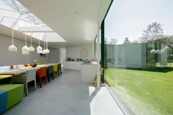 Villa 4.0 by Dick van Gameren Architects