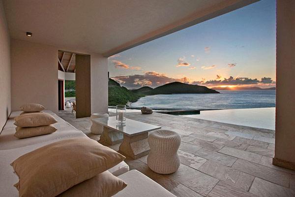 100 Pond Bay Estate