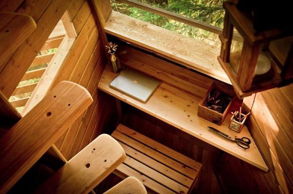 HemLoft Treehouse by Joel Allen