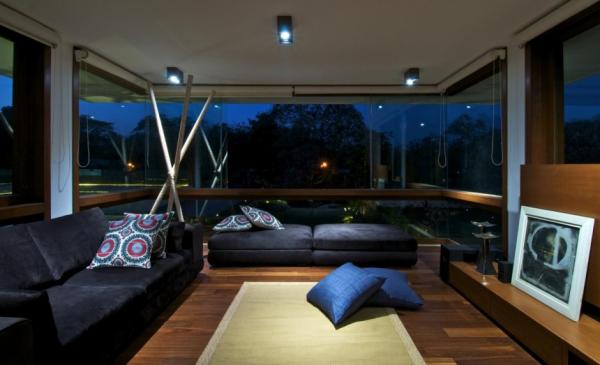 Courtyard House