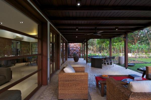 Courtyard House