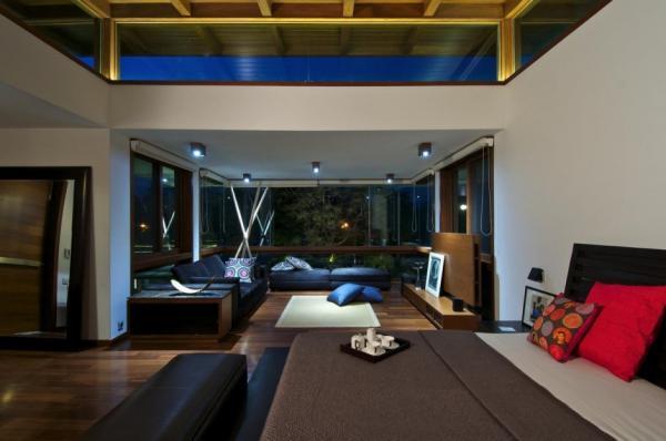 Courtyard House