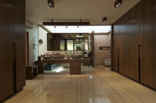 Courtyard House