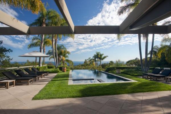 Whitehead/Bay Residence