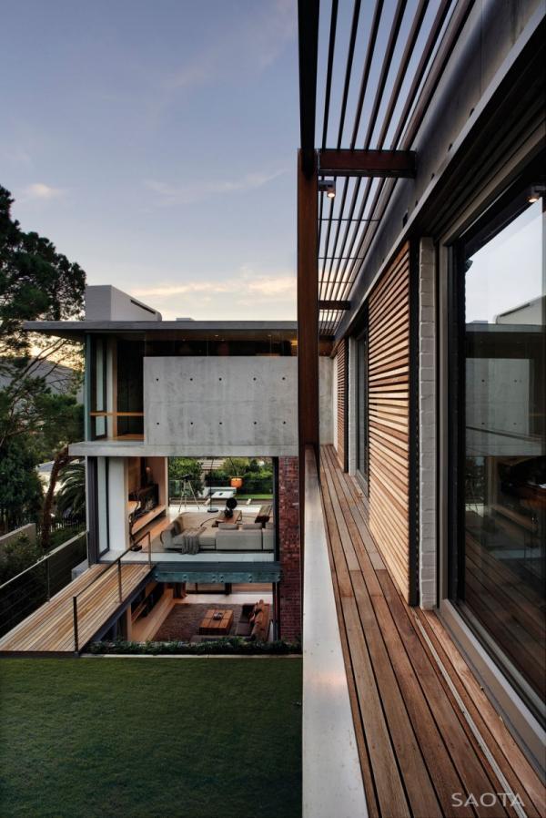 Glen 2961 House