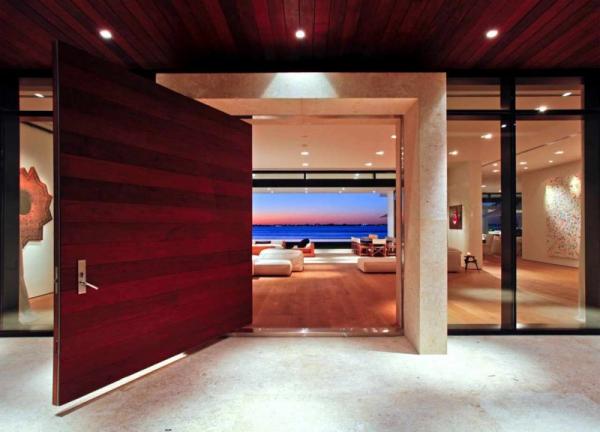 Beach Residence by Ralph Choeff
